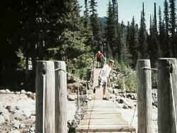 Bridge on the trail to Mount Baker