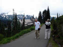 The trail towards Mount Rainier with the Paradise Inn Lodge.