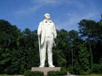 Full view of Sam Houston Statue